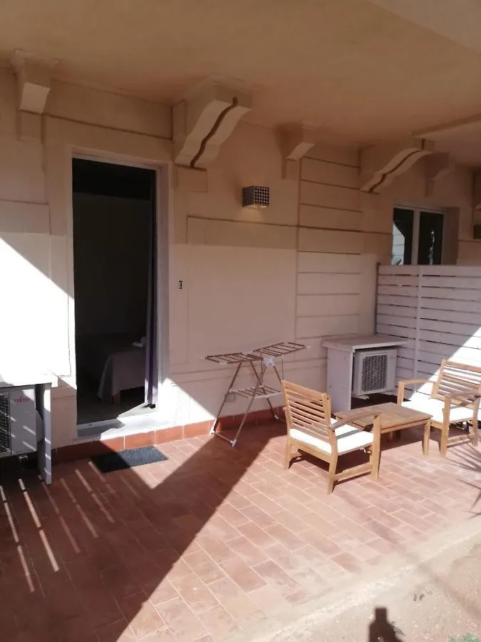 ベッド・アンド・ブレックファスト Villa Antonella Rooms Mondello パレルモ イタリア